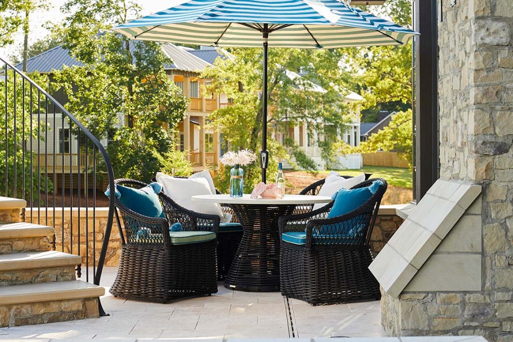 10 Stylish & Durable Outdoor Dining Chairs for 2025
